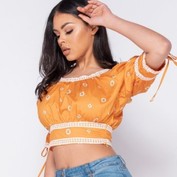 Orange Daisy Floral Print Lace Trim Short Sleeve Crop Top - Picture 5 of 13